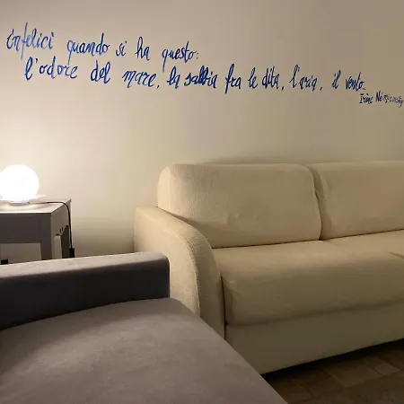 شقة Splendida Taverna Dotata Di Tutti I Comfort A 500 Mt Dal Mare مارينا دي كارّارا